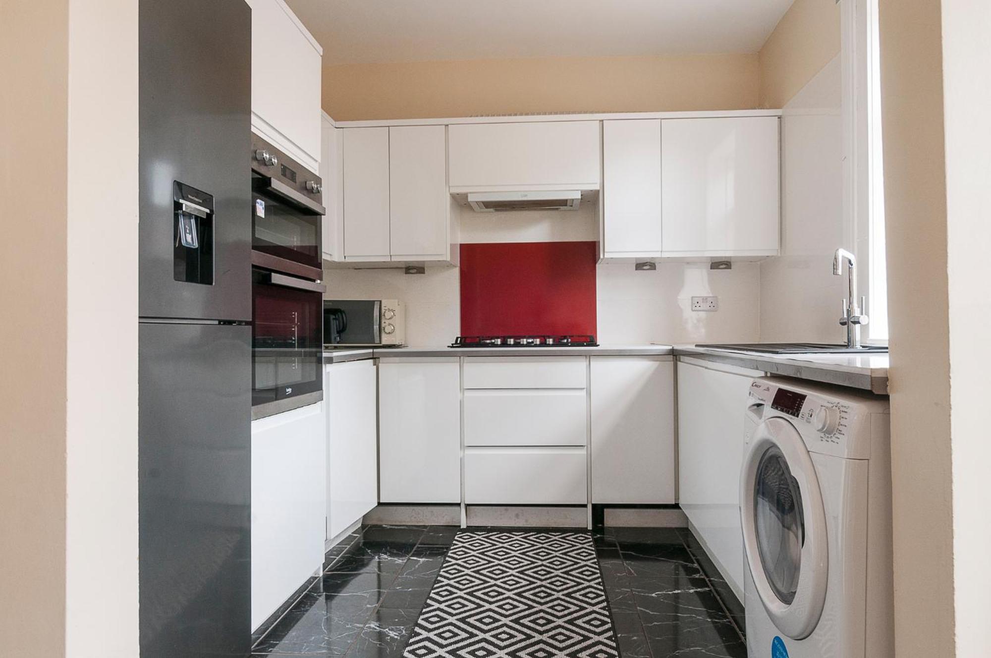 2 Bed Property, Sleeps 5, Free Parking, Near City Centre EDI Kültér fotó